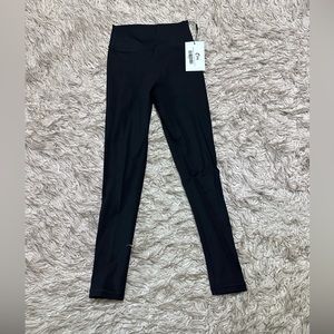 ZYIA scrunch butt leggings